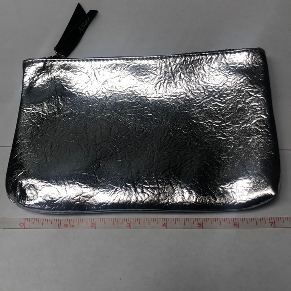 Ipsy silver makeup bag - Picture 3 of 6